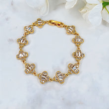 Load image into Gallery viewer, Gold Diamanté Floral Bracelet