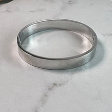 Load image into Gallery viewer, Wider Plain Cuffs