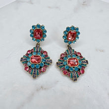 Load image into Gallery viewer, Vintage Statement Earrings