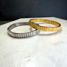 Load image into Gallery viewer, Stretchy Love Rivet Cuff