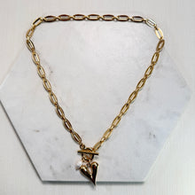 Load image into Gallery viewer, Front Fastening Heart &amp; Pearl Necklace