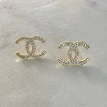 Load image into Gallery viewer, Diamanté Earrings