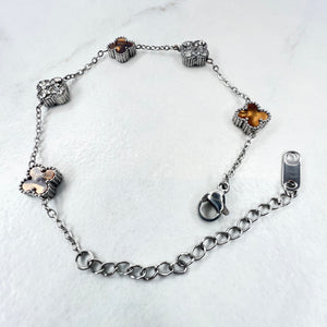 9mm Tiger Eye & Diamanté Clover Bracelet