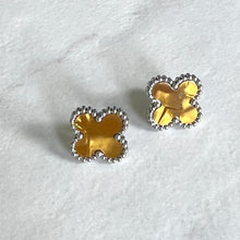 Load image into Gallery viewer, Dappled Gold Clover Studs
