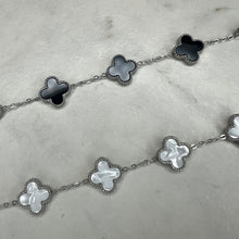 Load image into Gallery viewer, Crimped Silver Clover Bracelet