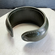 Load image into Gallery viewer, Padded Mouldable Cuff