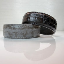 Load image into Gallery viewer, Narrow Textured Leather Cuff