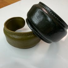 Load image into Gallery viewer, Padded Mouldable Cuff