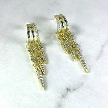 Load image into Gallery viewer, Gold Tassel Chain Earrings