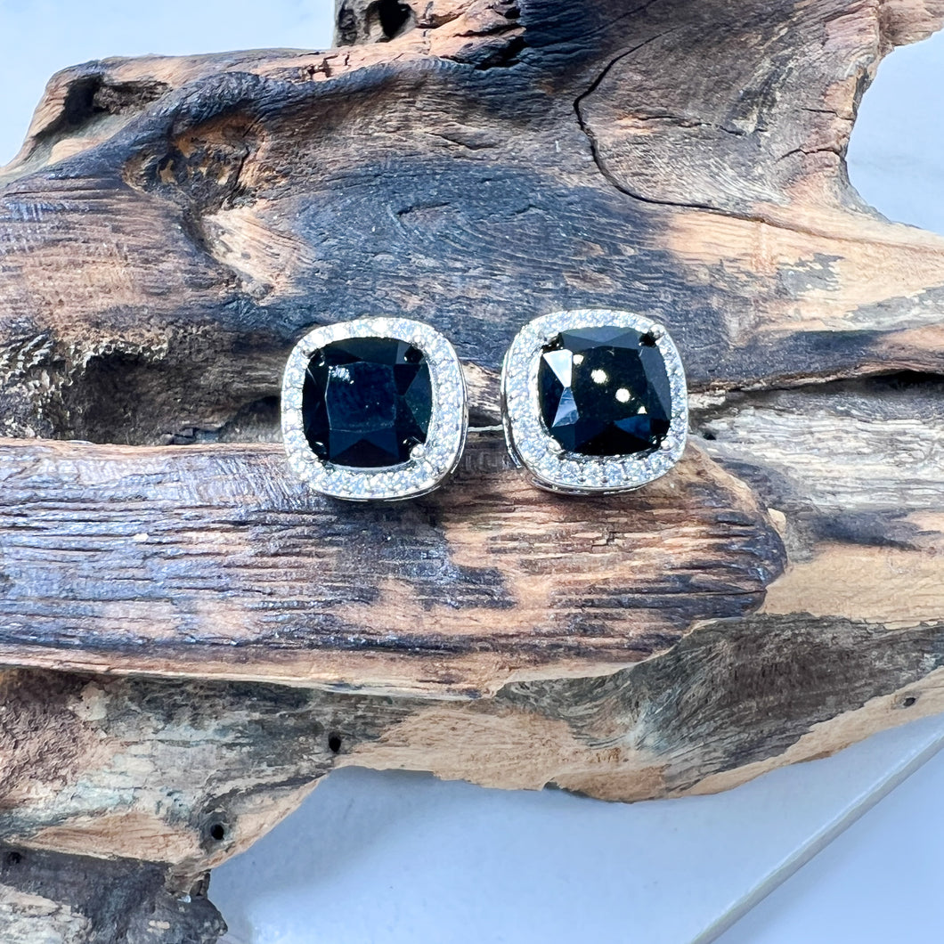 Black Stone with Halo Surround