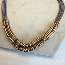 Load image into Gallery viewer, New Gold Design Magnetic Necklace