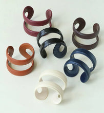 Load image into Gallery viewer, Mouldable Leather Cuff
