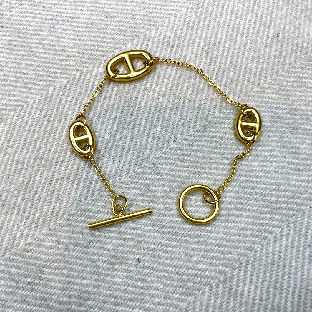 Pig Nose Bracelet