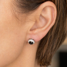 Load image into Gallery viewer, Black Studs With Diamanté Surround