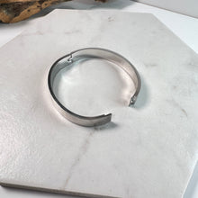 Load image into Gallery viewer, Wider Plain Cuffs