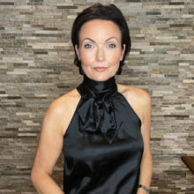 Load image into Gallery viewer, Black Drop Earring