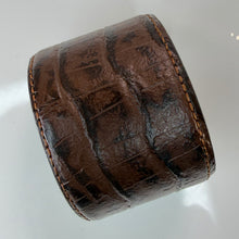 Load image into Gallery viewer, Broad Textured Cuff