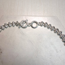 Load image into Gallery viewer, Detailed Silver Chain