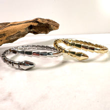 Load image into Gallery viewer, Plain Snake Cuffs