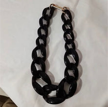 Load image into Gallery viewer, Chunky Black Acrylic Necklace