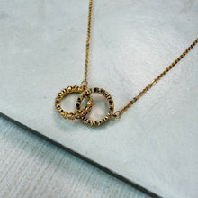 Load image into Gallery viewer, Diamanté Interlinked Circles Necklace