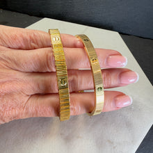 Load image into Gallery viewer, Stretchy Love Rivet Cuff