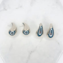 Load image into Gallery viewer, Large Smooth Drop Earrings