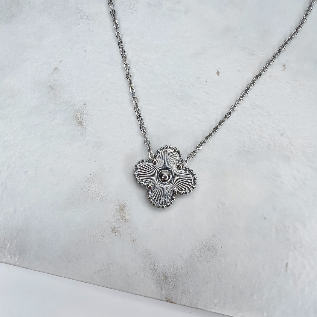 Silver Clover Pendant