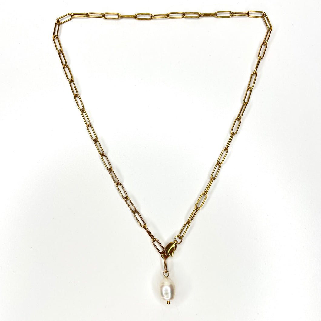 Single Drop Pearl Necklace