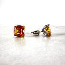 Load image into Gallery viewer, Yellow Stone Diamanté Stud