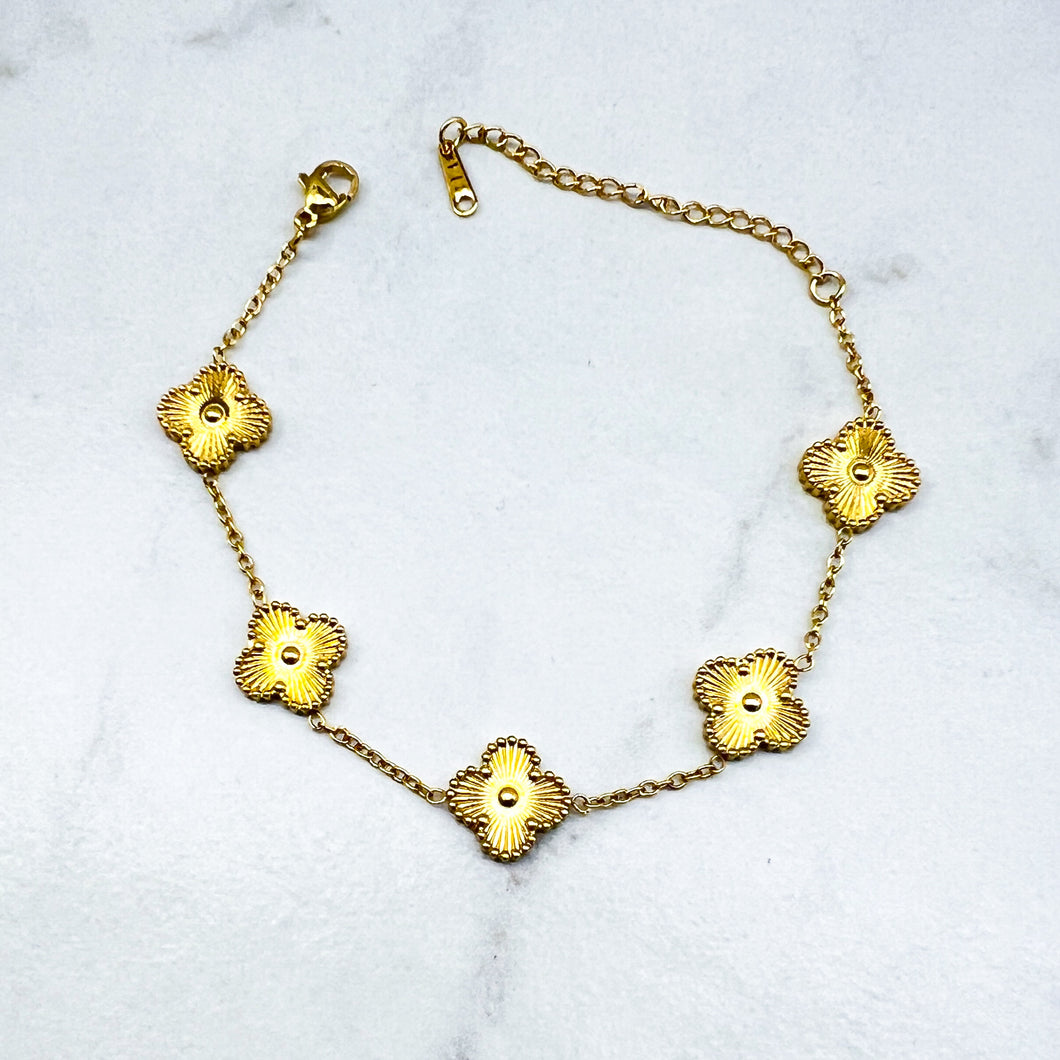 Gold Clover Bracelet