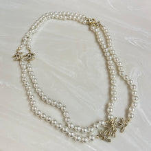 Load image into Gallery viewer, Pearl Necklace with Gold Diamanté Detail