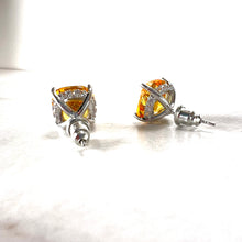 Load image into Gallery viewer, Yellow Stone Diamanté Stud