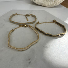 Load image into Gallery viewer, Delicate Beaded Bracelets