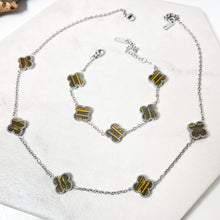 Load image into Gallery viewer, Silver Tiger Eye Clover Bracelet
