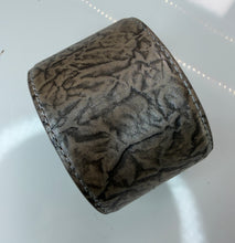 Load image into Gallery viewer, Broad Textured Cuff