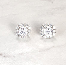 Load image into Gallery viewer, Square Cut Diamanté Studs