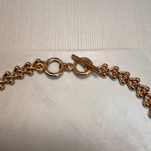 Load image into Gallery viewer, Detailed Gold Chain