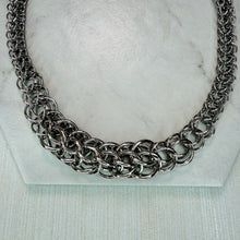 Load image into Gallery viewer, Silver Compact Chainmail Necklace