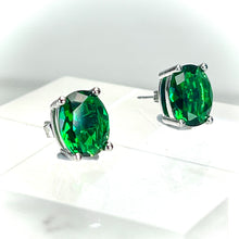 Load image into Gallery viewer, Emerald Green Oval Studs