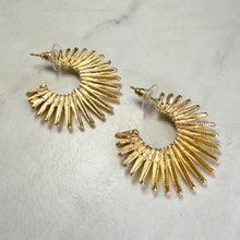 Load image into Gallery viewer, Fan Earrings in Gold or Silver