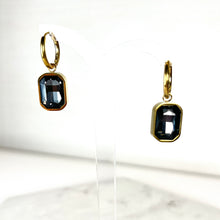 Load image into Gallery viewer, Gold Hoop Drops