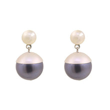 Load image into Gallery viewer, Matte Silver &amp; Grey Pearl Earrings