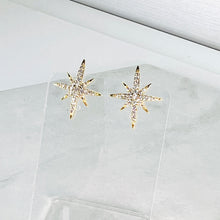 Load image into Gallery viewer, Gold Diamanté Star Stud