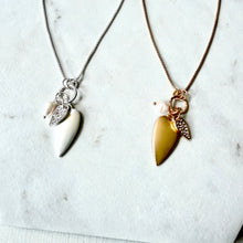 Load image into Gallery viewer, Delicate Heart Charm Necklace
