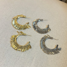 Load image into Gallery viewer, Tassel Hoops