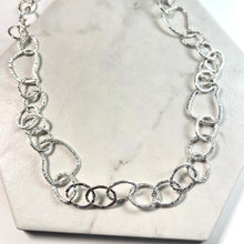 Load image into Gallery viewer, Versatile Silver Link Necklace