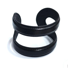 Load image into Gallery viewer, Mouldable Leather Cuff