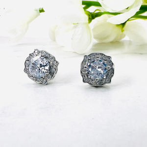 Exquisite Deco Studs