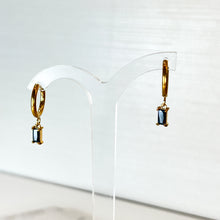 Load image into Gallery viewer, Small Gold Hoops With Crystal Drops